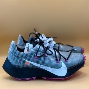Nike Off-White Laser Fuchsia Size 6.5 sneakers